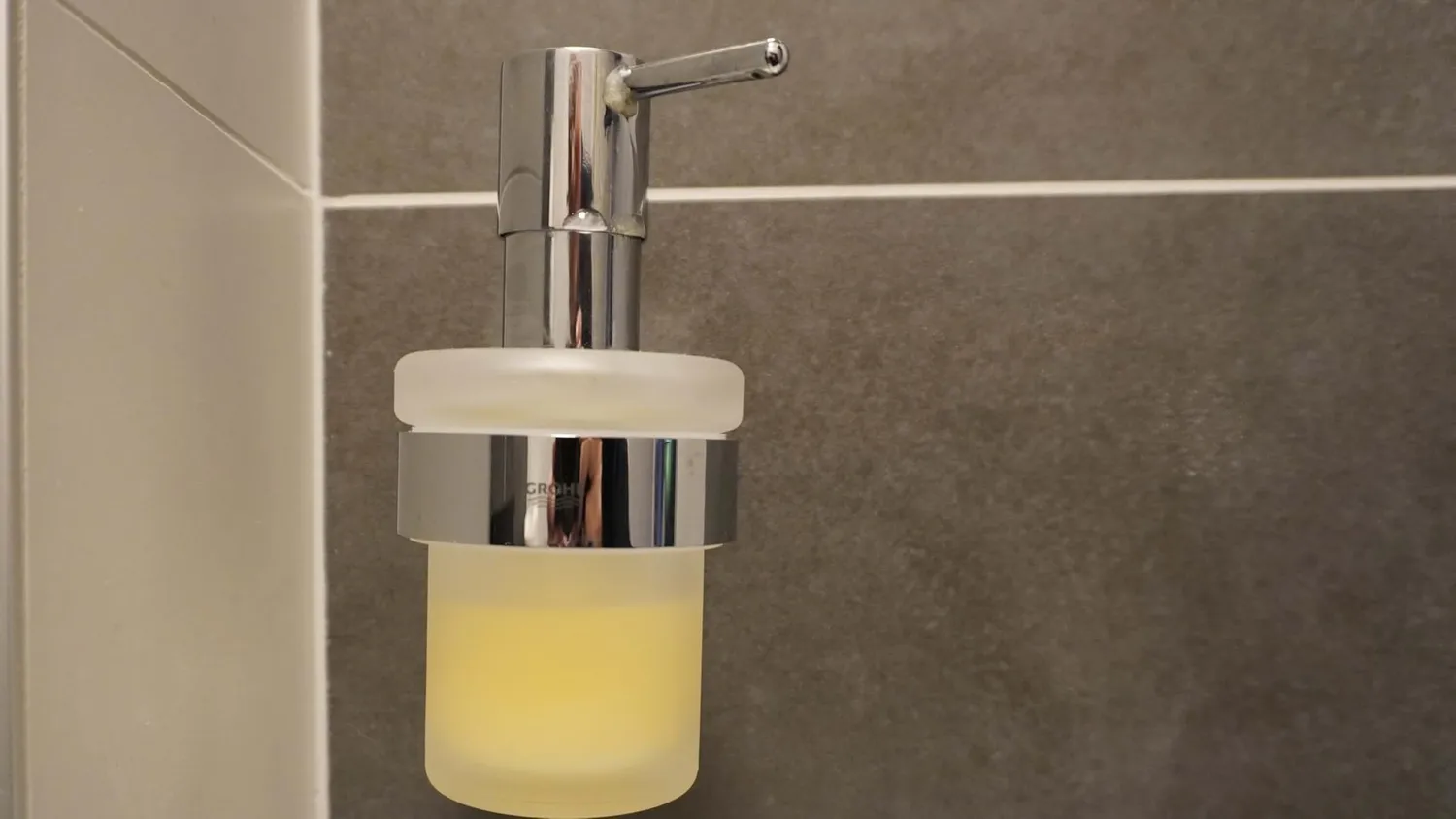 GROHE Start Cube 41098000 Seifenspender Chrom 160 ml